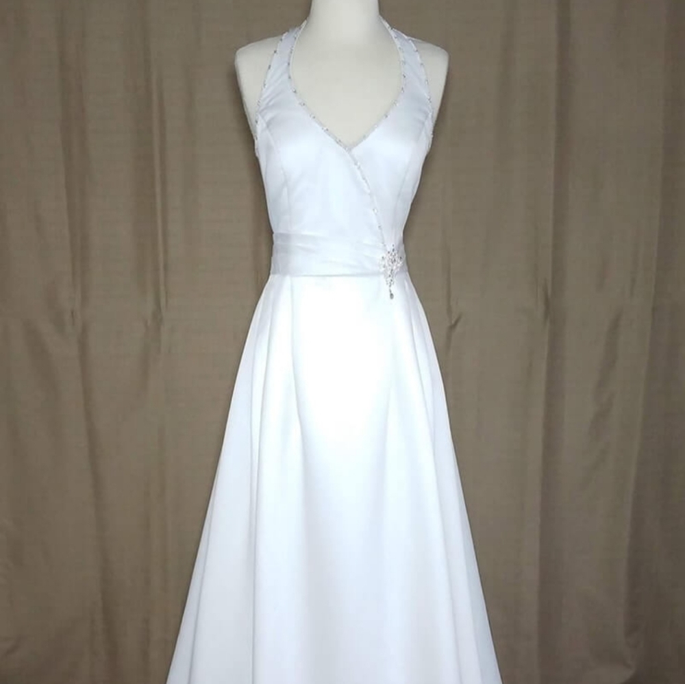 White Satin Halter Elegant Wedding Dress Size 12 NEW